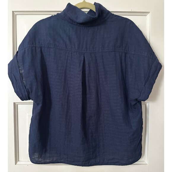 Banana Republic Cotton Essential Roll-Cuff Shirt in Indigo | Size Small - Picture 5 of 6